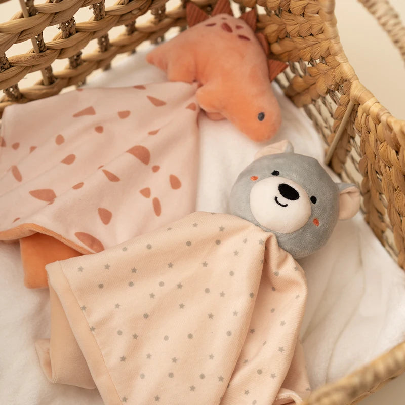 Kidslands® | Doudou bébé en tissu doux – Peluche apaisante dès la naissance