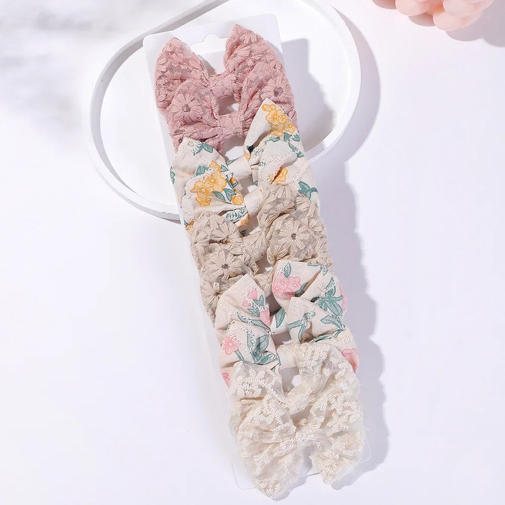 Kidslands® | Lot de 10 Barrettes Nœuds – Pinces à Cheveux Coton Brodé Doux & Élégant