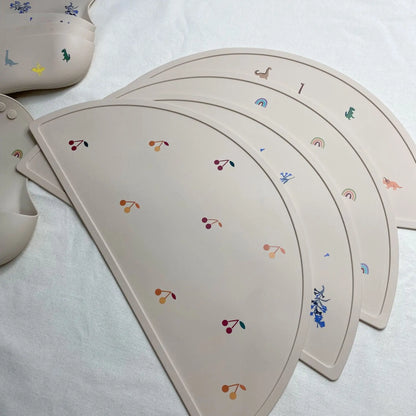 Kidslands® | Set de Table Silicone Bébé Étanche – Tapis Repas Pliable & Antidérapant