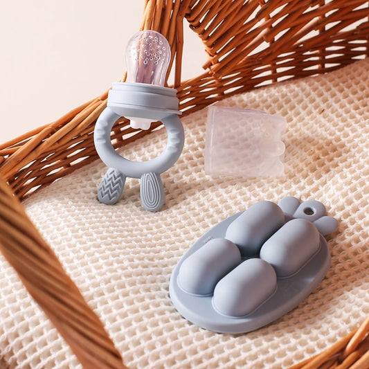 Kidslands® | Grignoteur bébé en silicone avec capuchon – Alimentation fruits & légumes sans risque