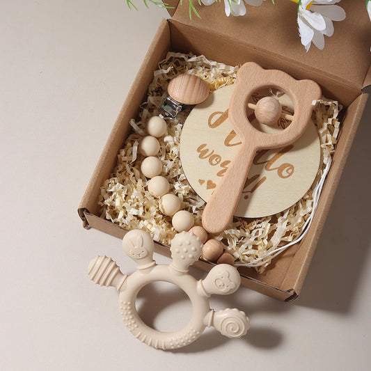 Kidslands® | Coffret Cadeau Bébé - 4 Pièces - Hochet bois ours, anneau dentition & attache-tétine