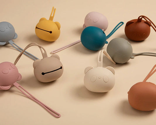 Kidslands® | Boîte porte-tétine en silicone alimentaire – Nomade & sans BPA