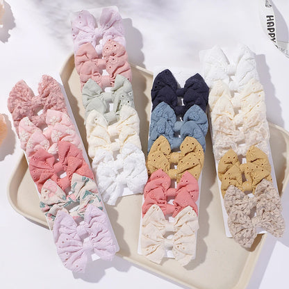 Kidslands® | Lot de 10 Barrettes Nœuds – Pinces à Cheveux Coton Brodé Doux & Élégant