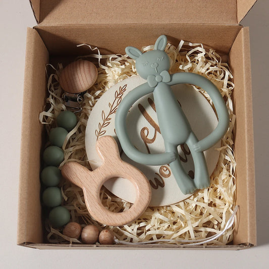 Kidslands® | Coffret Cadeau Bébé – Hochet, anneau dentition, attache-tétine silicone & bois
